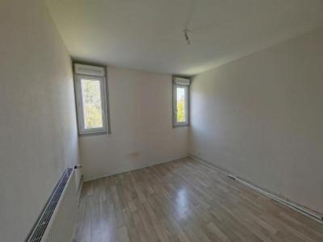 location appartement montceau les mines 4 pièces 72 m2 saone et loire 71300 400 € / mois