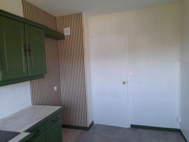 location appartement montbeliard 4 pièces 111 m2 doubs 25200 930 € / mois