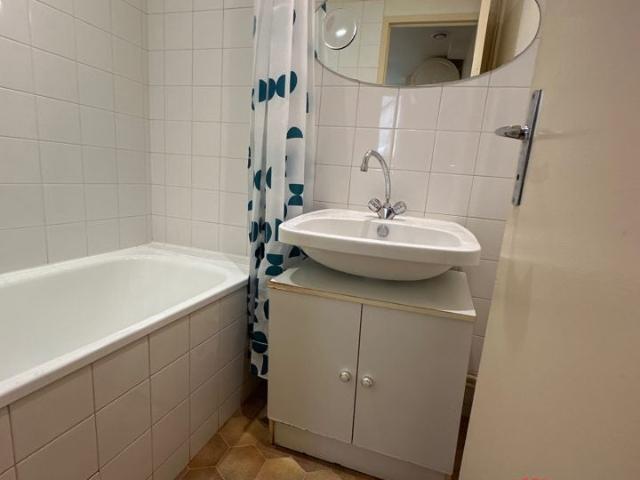 Location Appartement Montée des Épies, Lyon