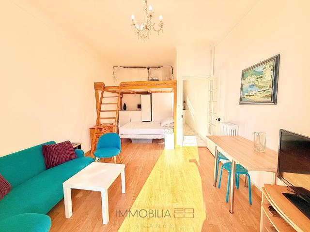 Location Appartement Montée du Grand Palais, Nice