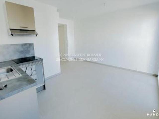 location appartement monteux 1 pièce 29 m2 vaucluse 84170 465 € / mois