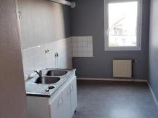 location appartement montlucon 4 pièces 83 m2 allier 03100 643 € / mois
