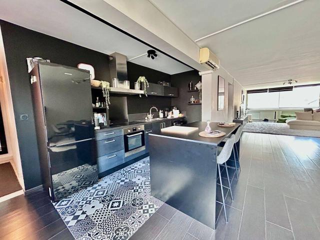 Location Appartement Montpellier 4 pièce s 136 m2