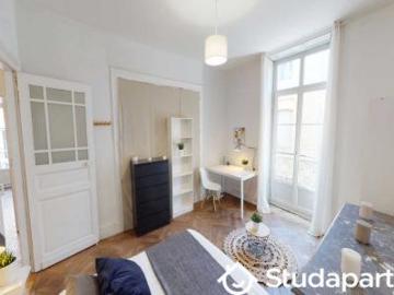 location appartement montpellier 1 pièce 14 m2 herault 34000 530 € / mois