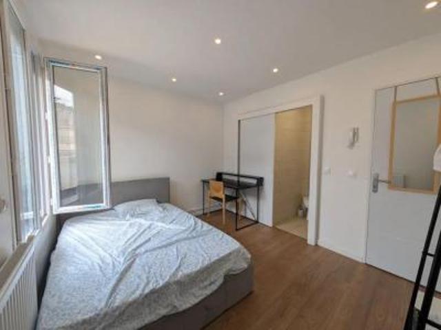 location appartement montreuil 1 pièce 12 m2 seine saint denis 93100 675 € / mois