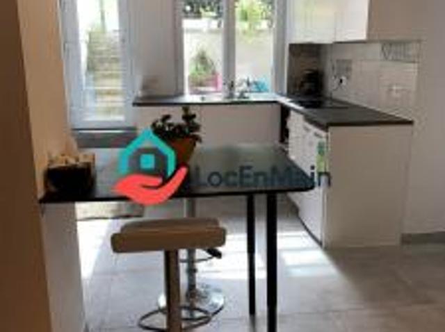 location appartement montreuil 1 pièce 30 m2 seine saint denis 93100 900 € / mois