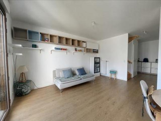 location appartement montreuil 4 pièces 76 m2 seine saint denis 93100 1820 € / mois