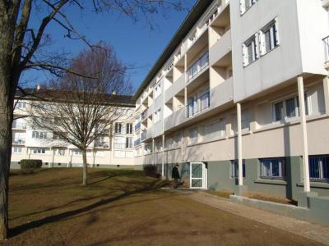 location appartement montreuil bellay 4 pièces 74 m2 maine et loire 49260 499 € / mois