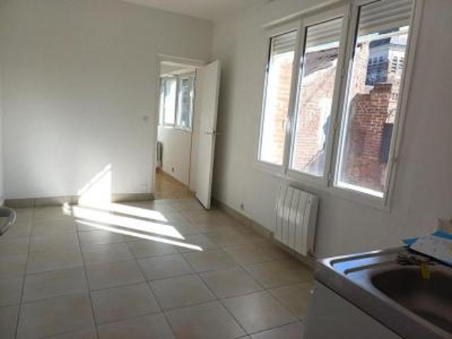 location appartement moyencourt 2 pièces 15 m2 somme 80400 435 € / mois