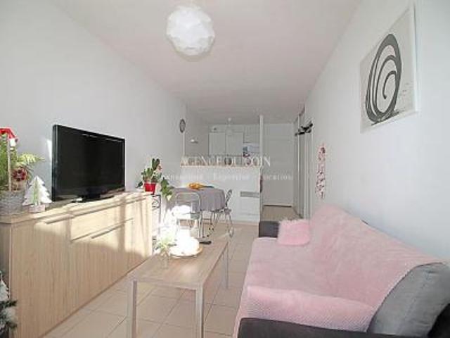 location appartement muy 2 pièces 42 m2 var 83490 706 € / mois