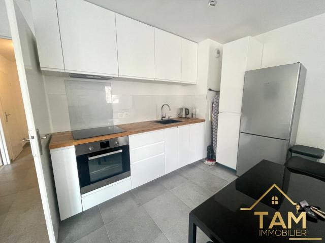 Location Appartement N 12, Versailles