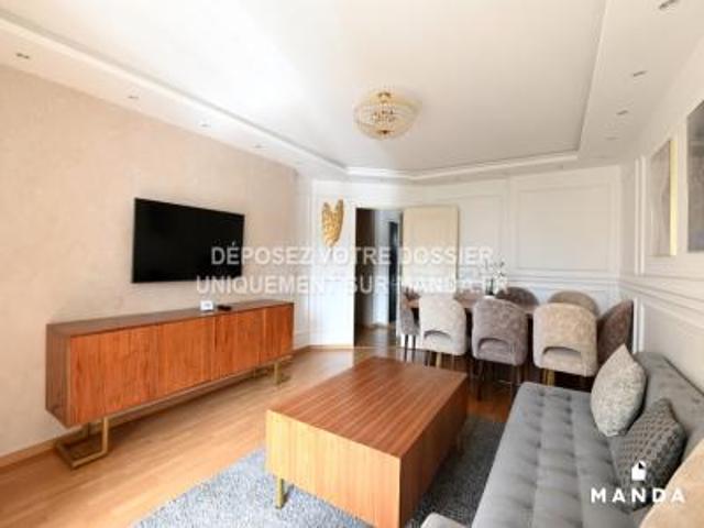 location appartement nanterre 4 pièces 80 m2 hauts de seine 92000 2095 € / mois
