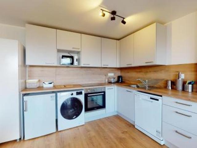 location appartement nanterre 5 pièces 97 m2 hauts de seine 92000 902 € / mois