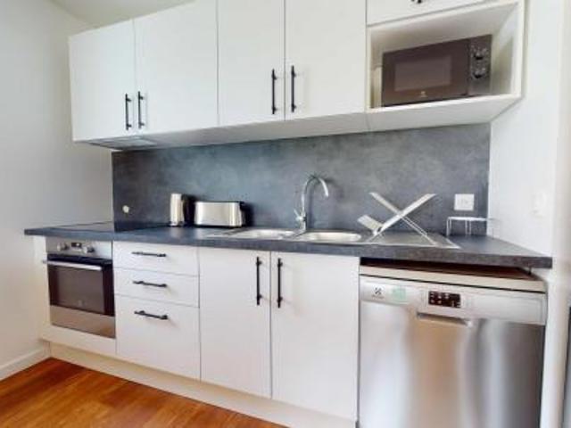 location appartement nanterre 6 pièces 99 m2 hauts de seine 92000 803 € / mois