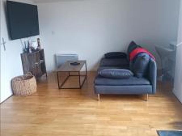 location appartement nanterre 1 pièce 27 m2 hauts de seine 92000 953 € / mois