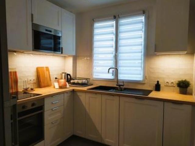location appartement nanterre 2 pièces 42 m2 hauts de seine 92000 1290 € / mois