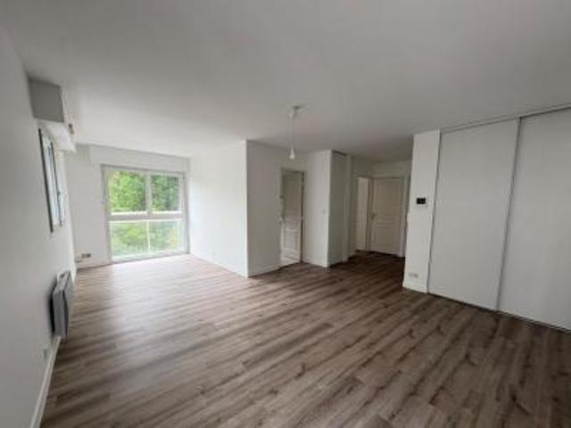 location appartement nantes 3 pièces 69 m2 loire atlantique 44000 858 € / mois