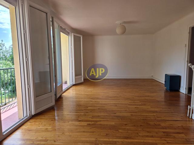 Location appartement Nantes: 1 190 € AJP Immobilier Nantes Sud
