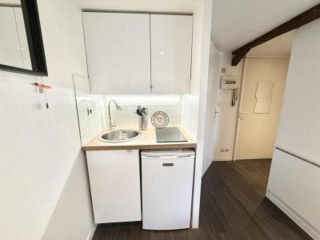 location appartement nantes 1 pièce 11 m2 loire atlantique 44000 484 € / mois
