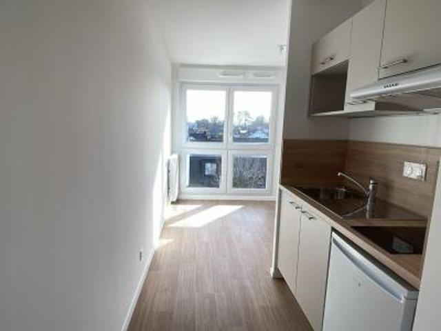 location appartement nantes 1 pièce 17 m2 loire atlantique 44300 630 € / mois