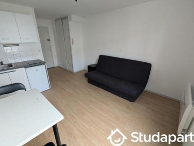 location appartement nantes 1 pièce 18 m2 loire atlantique 44000 590 € / mois