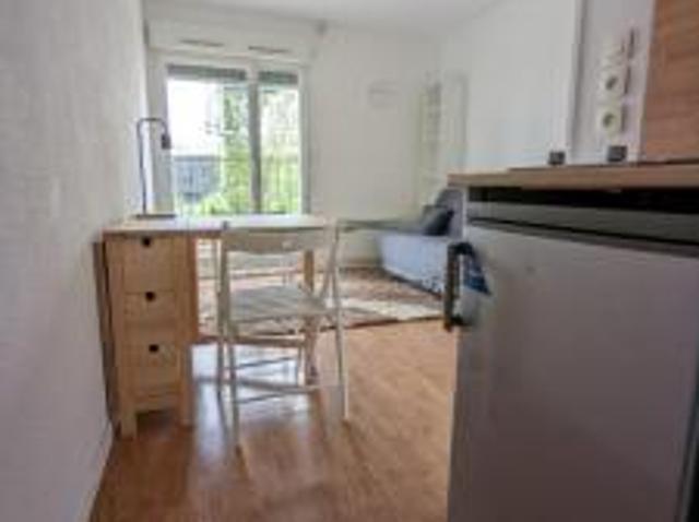 location appartement nantes 1 pièce 20 m2 loire atlantique 44200 590 € / mois