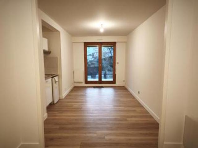 location appartement nantes 1 pièce 27 m2 loire atlantique 44000 620 € / mois