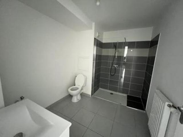 location appartement nantes 1 pièce 29 m2 loire atlantique 44300 530 € / mois