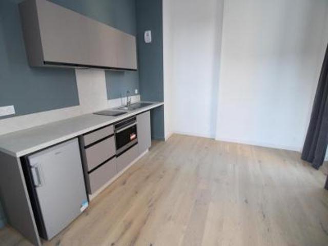 location appartement nantes 1 pièce 31 m2 loire atlantique 44000 609 € / mois