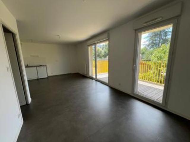 location appartement nantes 1 pièce 34 m2 loire atlantique 44300 535 € / mois