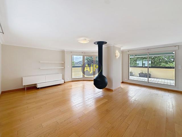 Location appartement Nantes: 2 137 € AJP Immobilier Nantes Jouzel