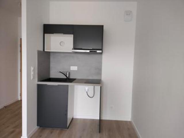 location appartement nantes 2 pièces 39 m2 loire atlantique 44000 654 € / mois