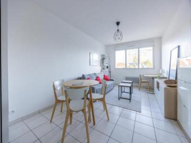 location appartement nantes 2 pièces 44 m2 loire atlantique 44000 750 € / mois