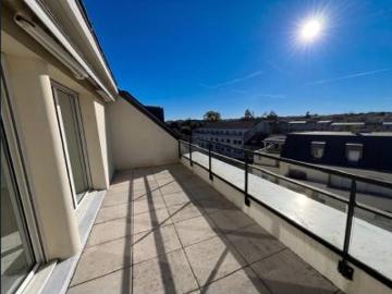Appartement à louer à Cours des Cinquante Otages - Cave