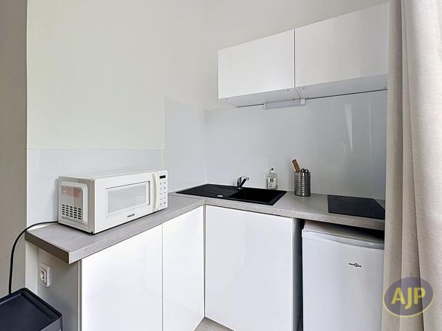 Location appartement Nantes: 590 € AJP Immobilier Nantes Ouest