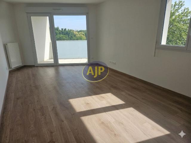 Location appartement Nantes: 772 € AJP Immobilier Nantes Sud