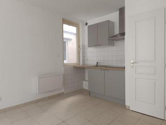 location appartement narbonne 3 pièces 42 m2 aude 11100 490 € / mois
