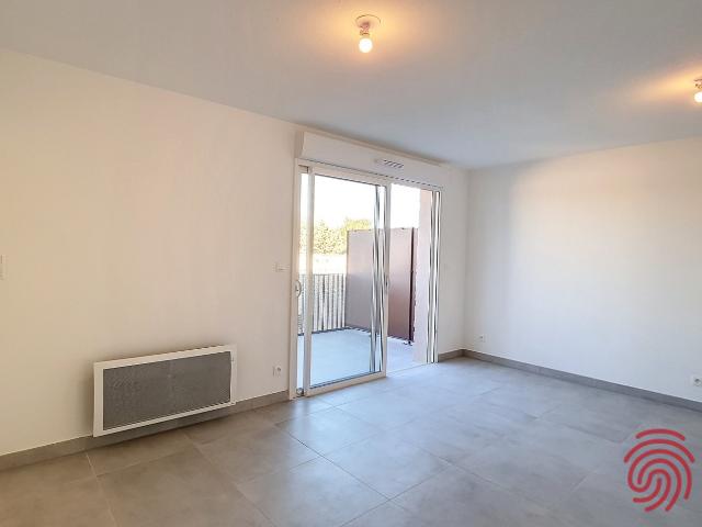 Location appartement neuf Serignan, 38m² 2 pièces 599€ avec garage
