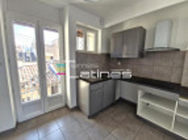 Location appartement Nimes, 41m² 2 pièces 518€ Gard