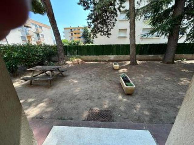 location appartement nimes 1 pièce 25 m2 gard 30000 540 € / mois
