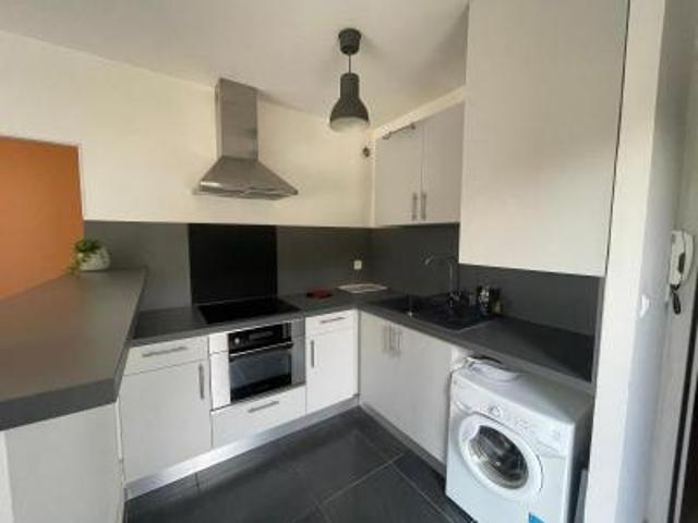 location appartement nimes 2 pièces 28 m2 gard 30900 670 € / mois