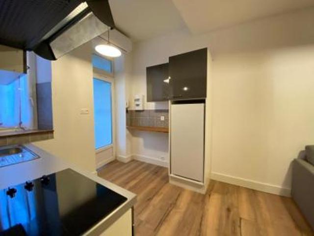 location appartement nimes 2 pièces 36 m2 gard 30000 450 € / mois