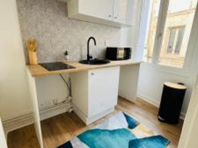 location appartement niort 1 pièce 21 m2 deux sevres 79000 490 € / mois