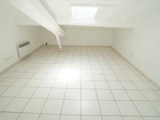 location appartement nice 2 pièces 19 m2 alpes maritimes 06300 750 € / mois