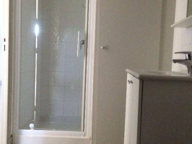 LOCATION: appartement non meublé de 2 pièces 24 m² à NEUILLY
