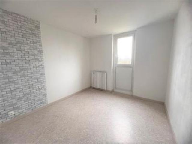 location appartement nogent 3 pièces 60 m2 haute marne 52800 445 € / mois