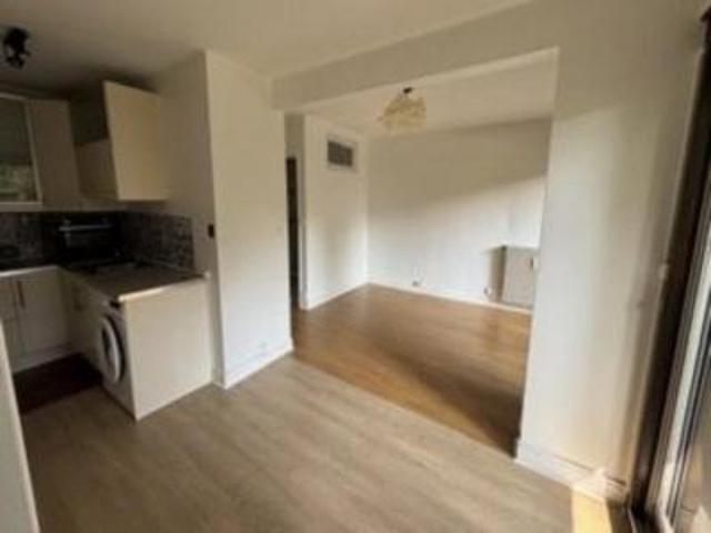 location appartement nogent sur marne 2 pièces 33 m2 val de marne 94130 1280 € / mois