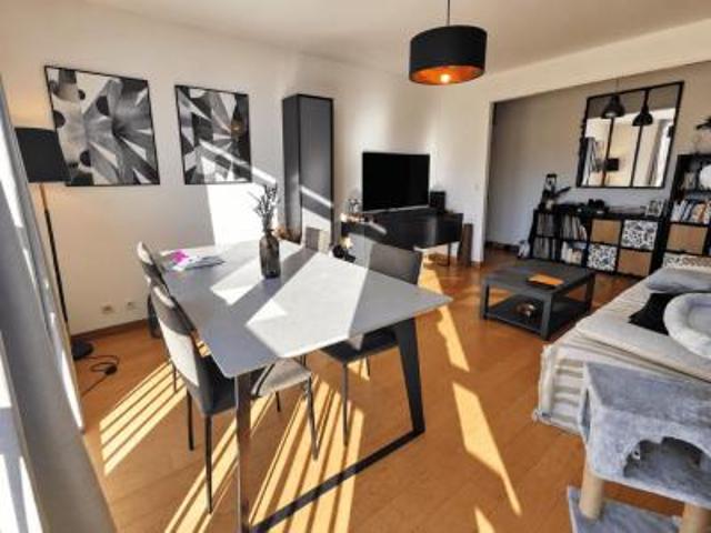 location appartement noisy le grand 3 pièces 66 m2 seine saint denis 93160 1350 € / mois
