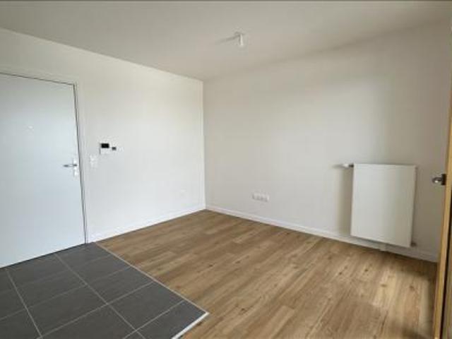 location appartement orly 1 pièce 28 m2 val de marne 94310 950 € / mois