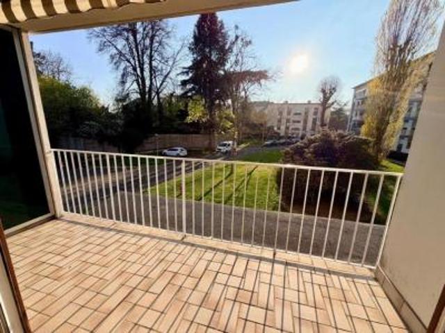 location appartement orleans 1 pièce 28 m2 loiret 45100 421 € / mois